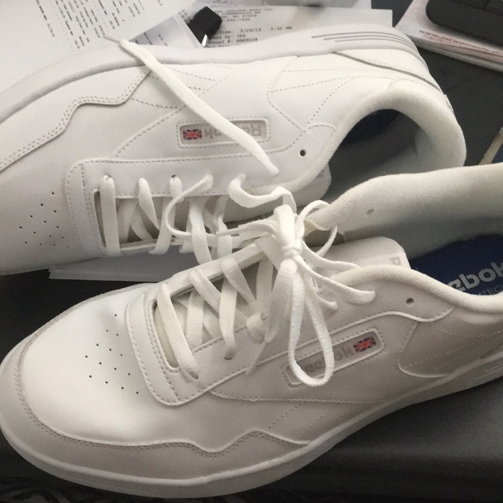 Reebok men tennis shoe classic Size 13